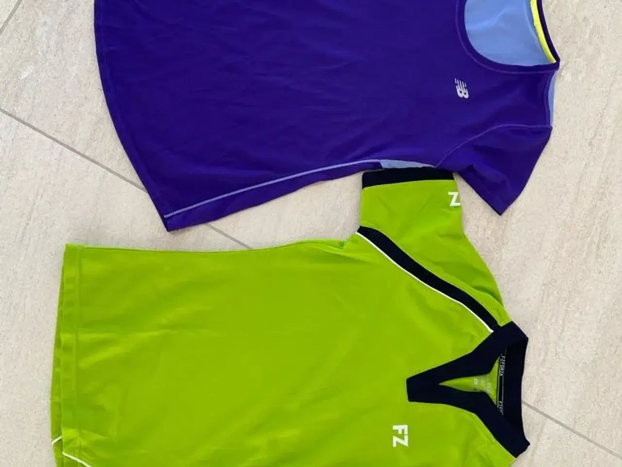 Billede 2 - Badminton tøj