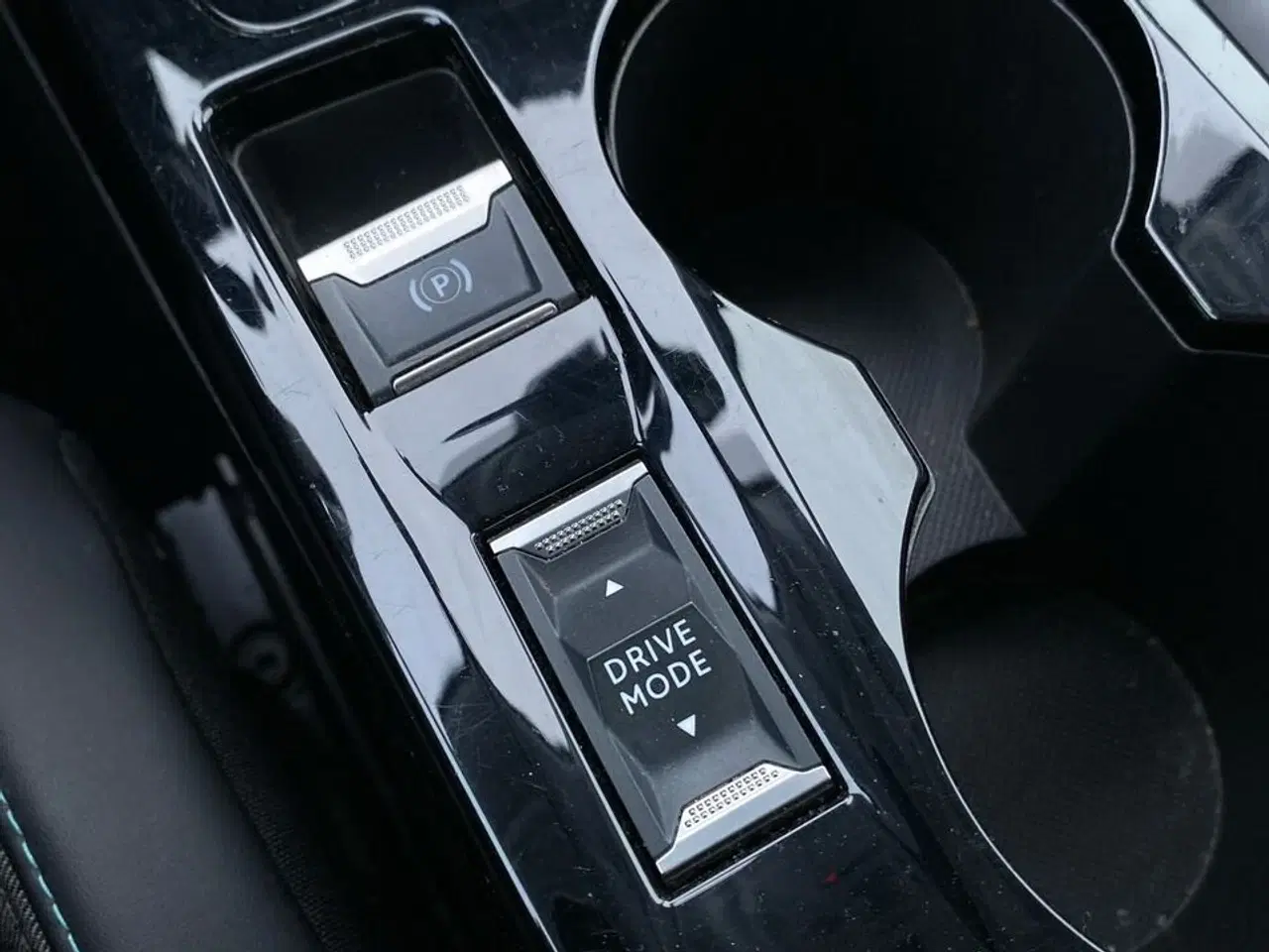 Billede 15 - Peugeot 208 1,2 PureTech Allure+ EAT8 100HK 5d 8g Aut.