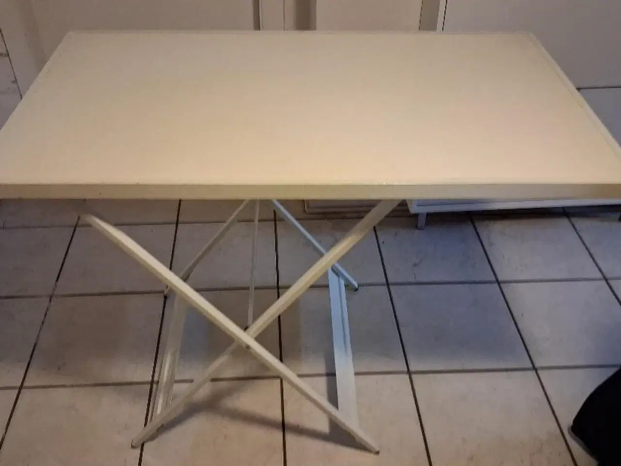 Billede 2 - Campingbord foldbart.