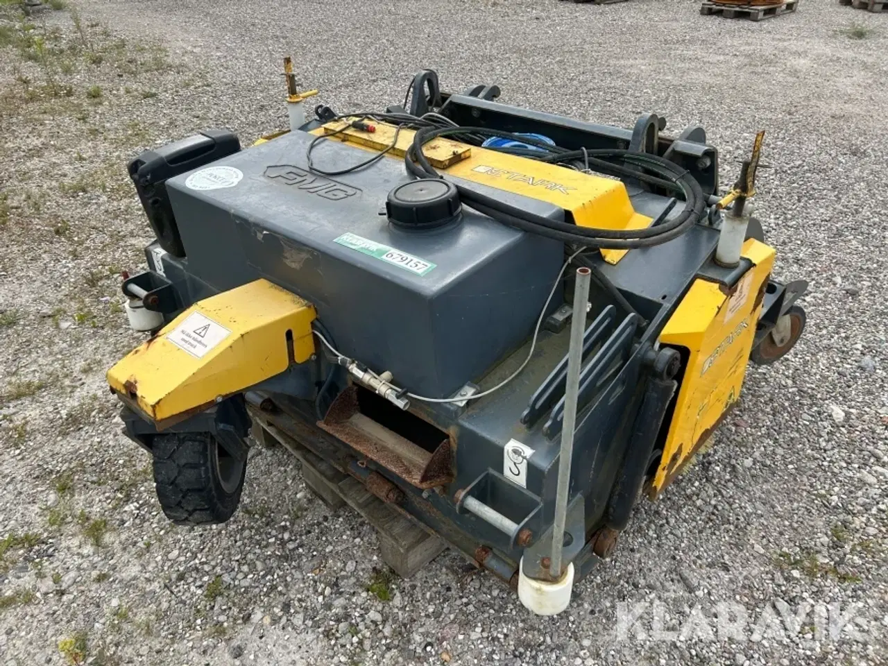 Billede 1 - Hydraulisk kost m. vandtank Stark KH1600