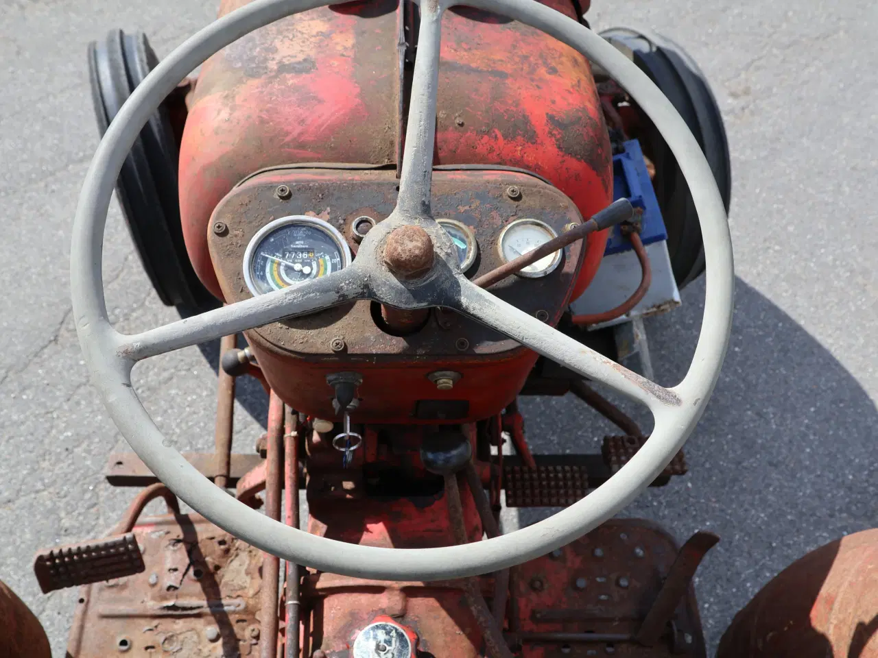Billede 14 - Volvo 320 Buster, 3 cylinder diesel
