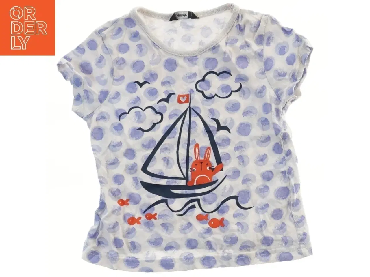 Billede 1 - T-shirt med båd og kanin motiv fra George (str. 92)