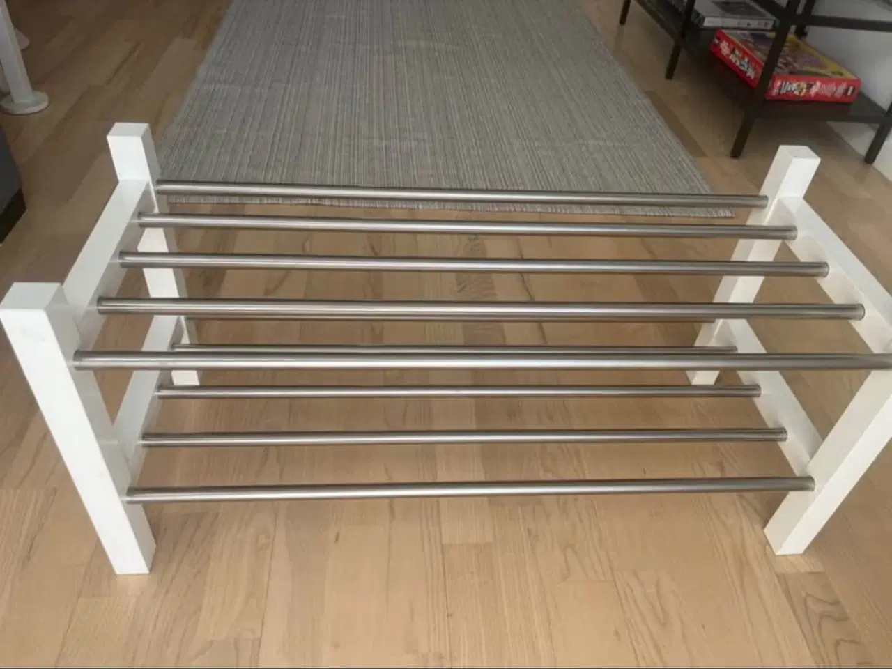 Billede 1 - Garderobestativ og skohylde