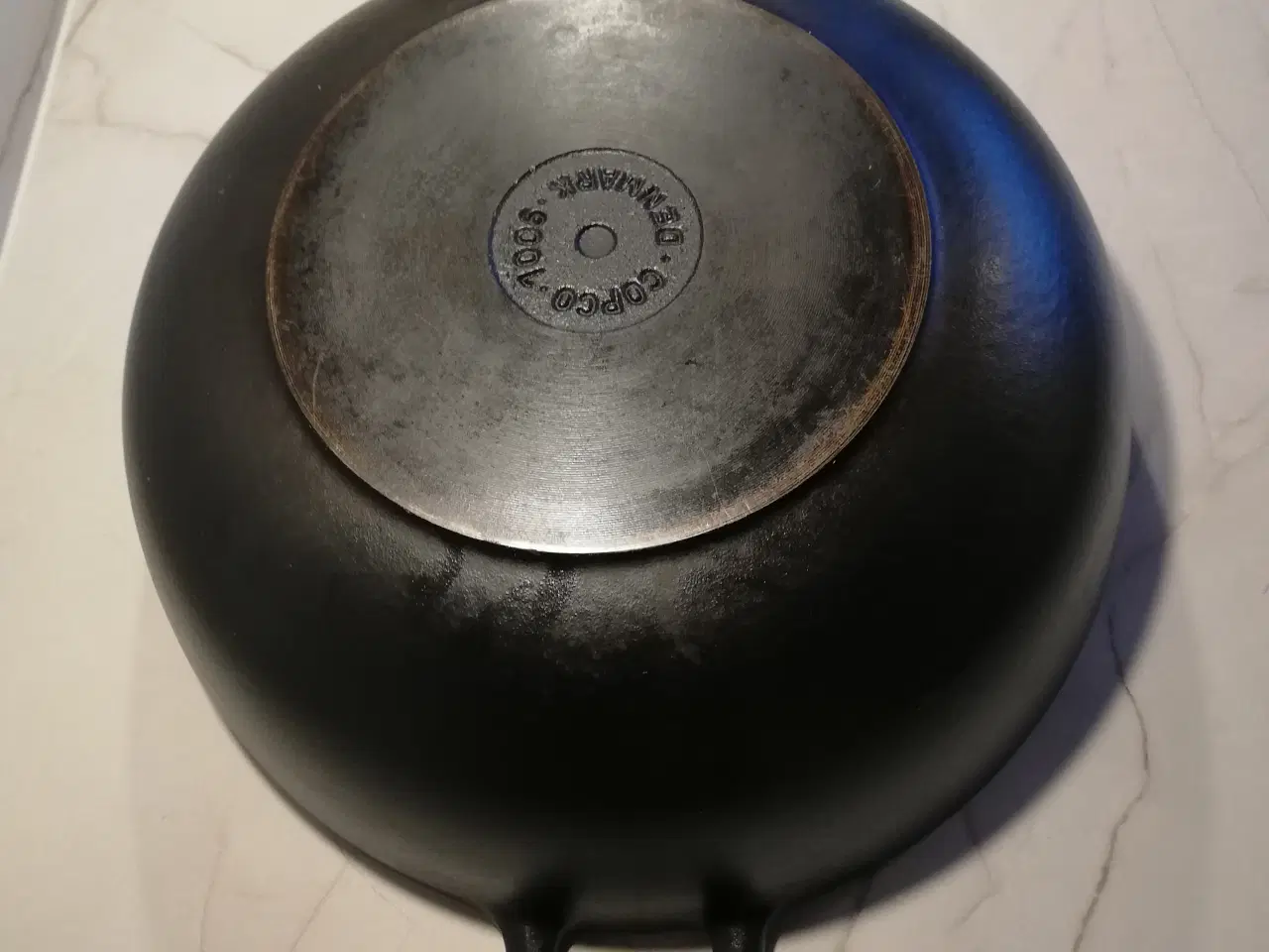 Billede 3 - Støbejernsgryde ø32 inkl. glaslåg