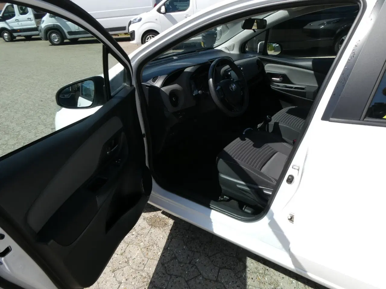 Billede 5 - Toyota Yaris 1,0 VVT-i T2 Van