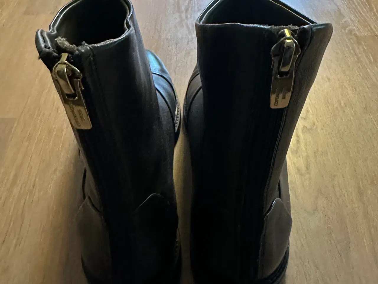 Billede 3 - Helt nye støvler fra Copenhagen shoes str. 38