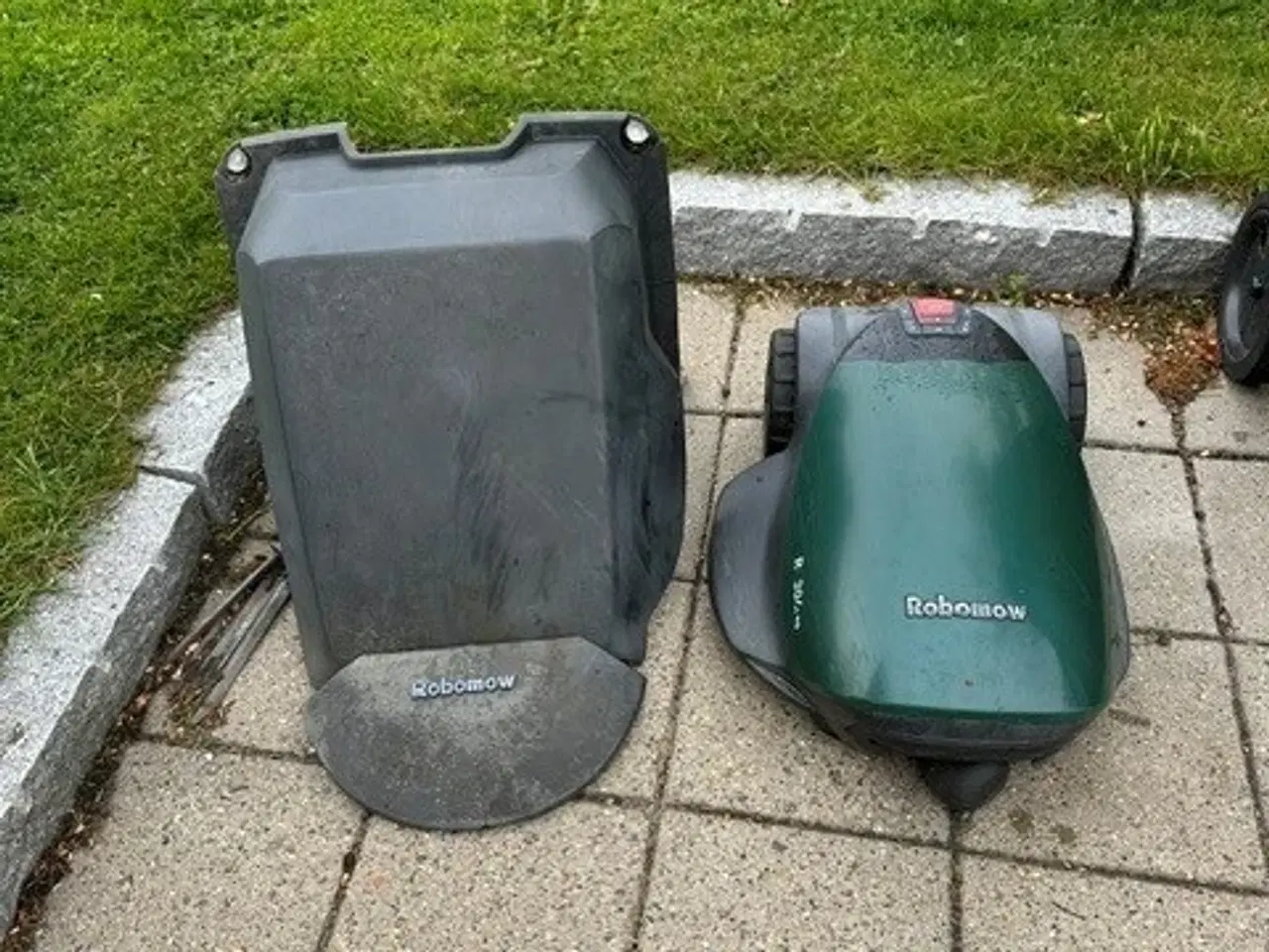 Billede 1 - Robomov 304 plæneklipper