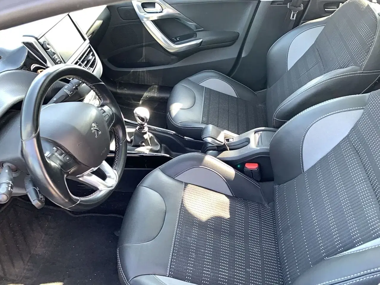 Billede 6 - Peugeot 2008 1,5 BlueHDi 100 Allure+