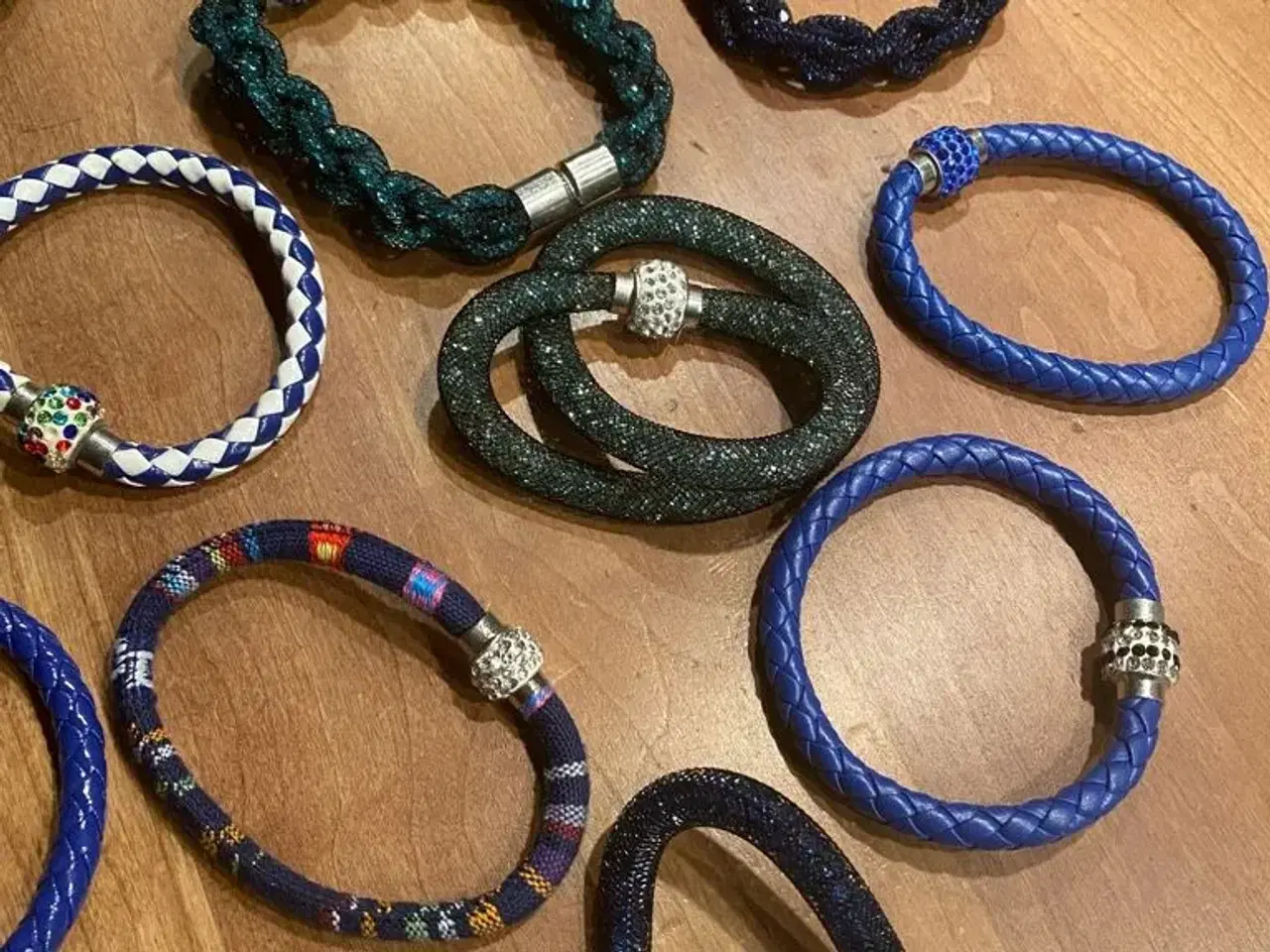 Billede 4 - Flotte armbånd