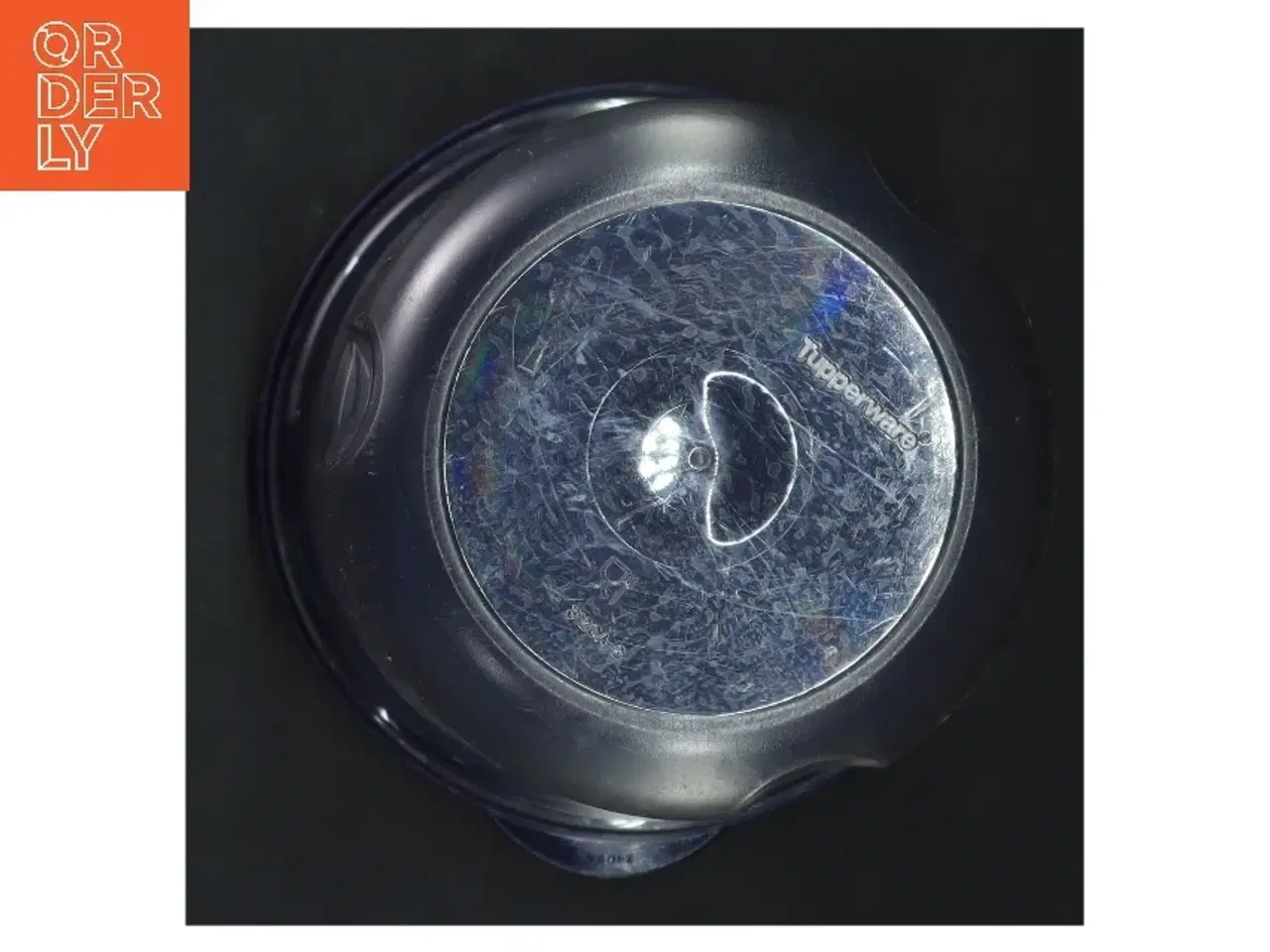 Billede 3 - Plastikbøtte med låg fra Tupperware (str. 16 cm)