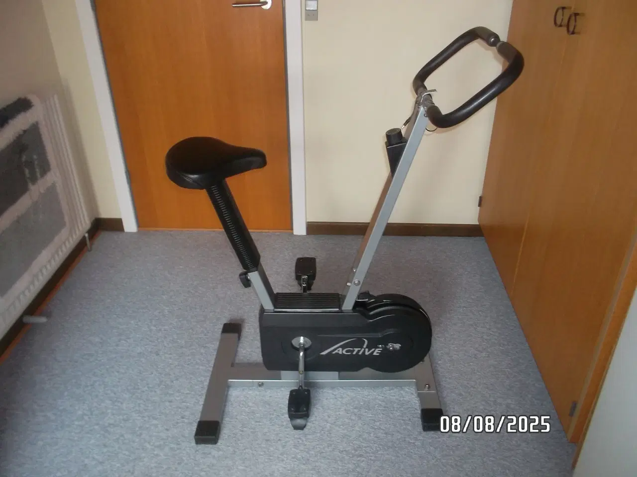 Billede 1 - Motions-cykel med computer