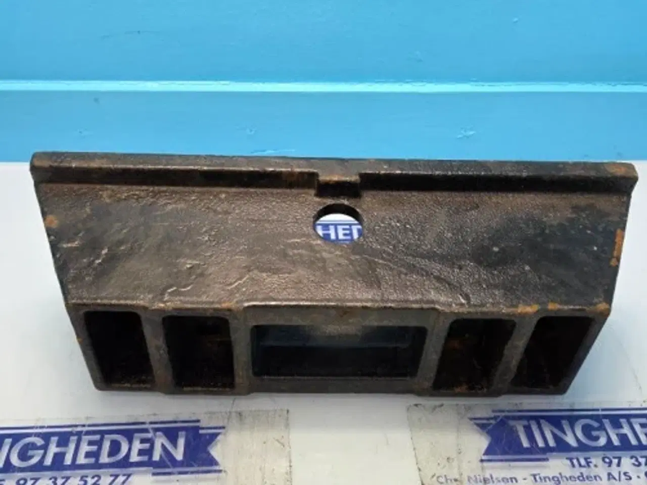 Billede 8 - New Holland Boomer 35 Vægt MT40006715