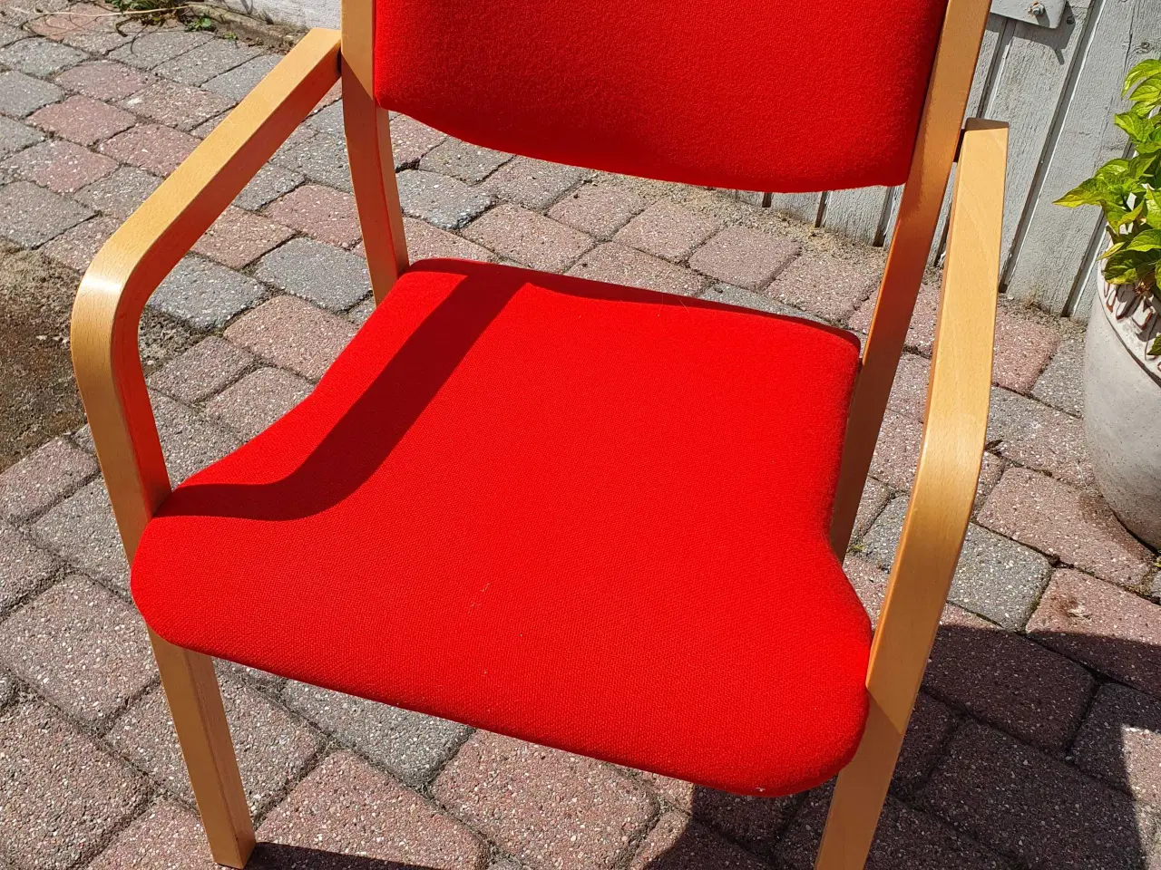 Billede 3 - 4 stk stabelbare konference stole