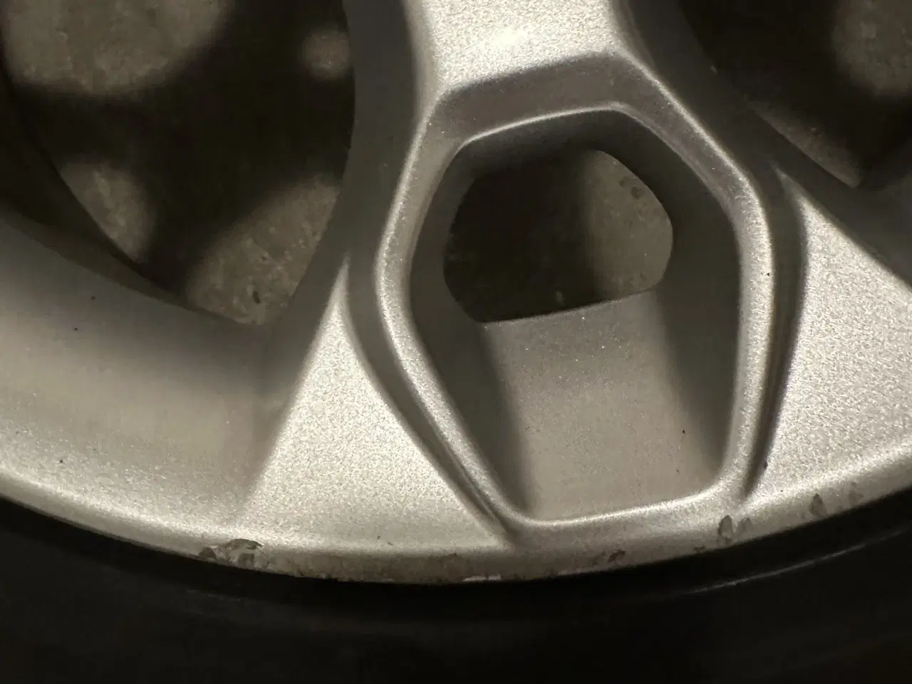 Billede 3 - Alufælge Ford Fiesta sommerdæk