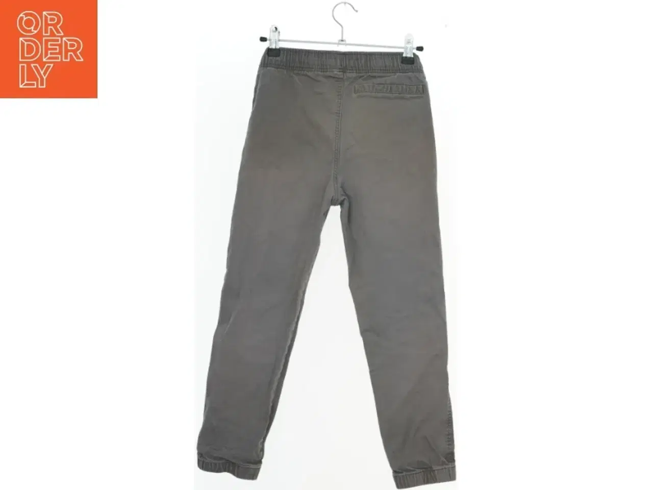 Billede 2 - Grå bukser med elastisk talje fra H&M (str. 140)