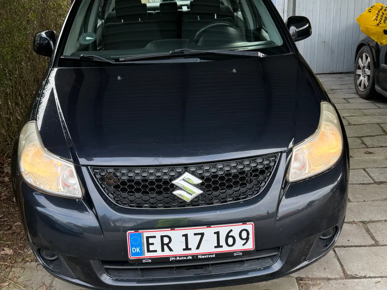 Billede 1 - Pæn og velkørende Suzuki SX4