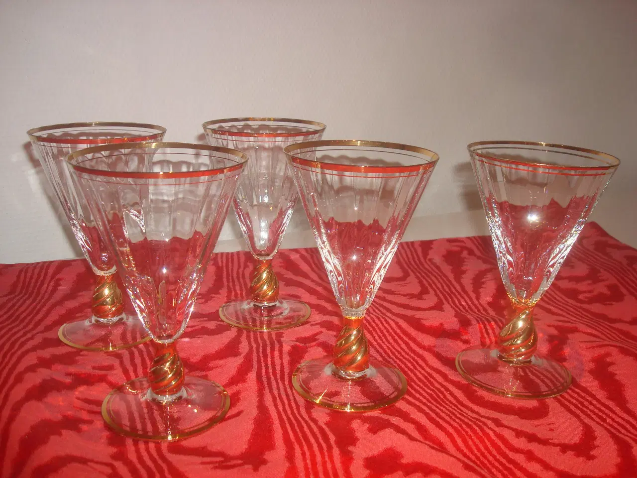 Billede 2 - IDA rødvinsglas, Holmegård, flot stand, har 8 stk 