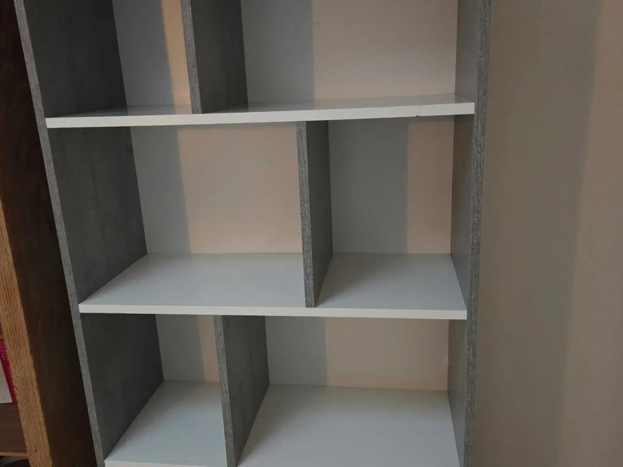 Billede 1 - Billund Jysk reol