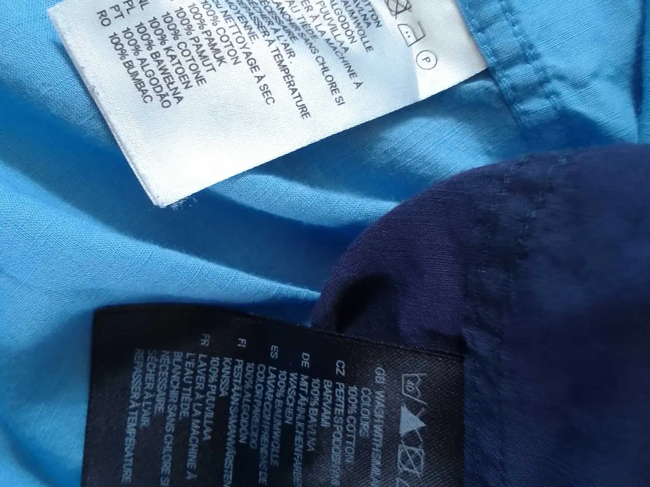 Billede 7 - 2 stk ensfarvet skjorter str m