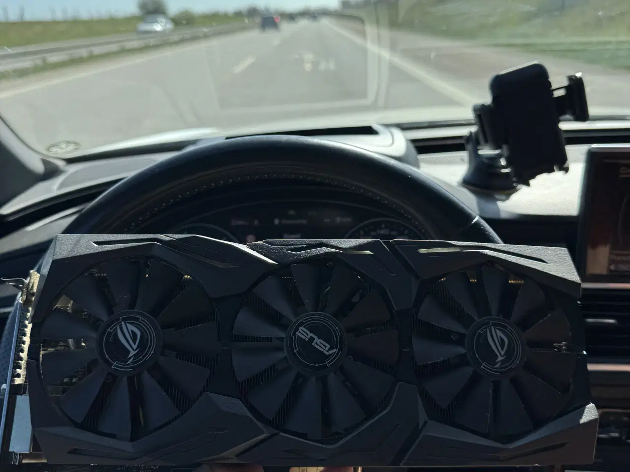 Billede 1 - Asus strix Gtg 1060 6GB 3 blæser 