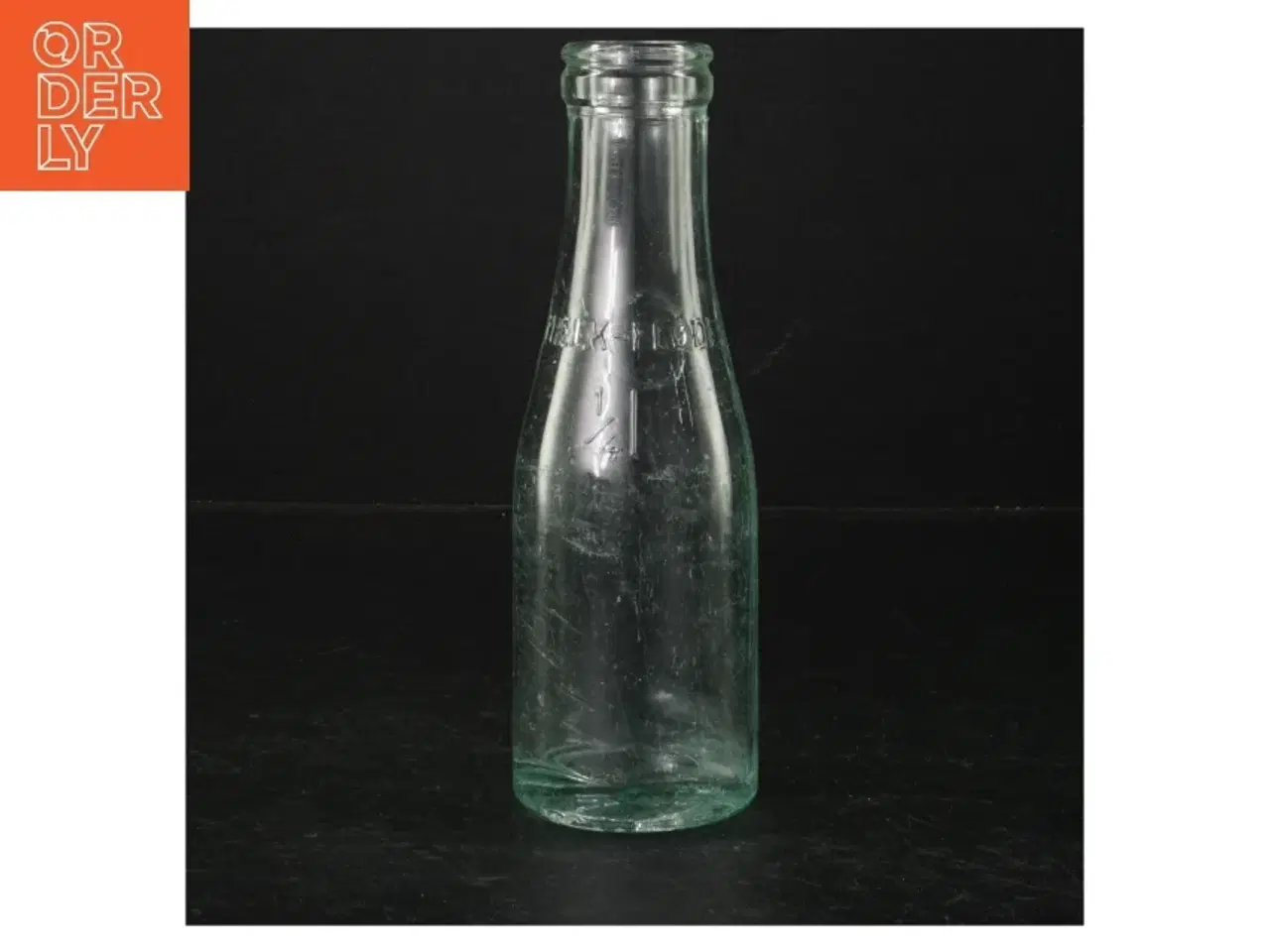 Billede 2 - Gamle glasflasker med præget logo (str. H. 19 cm. 250 ml)
