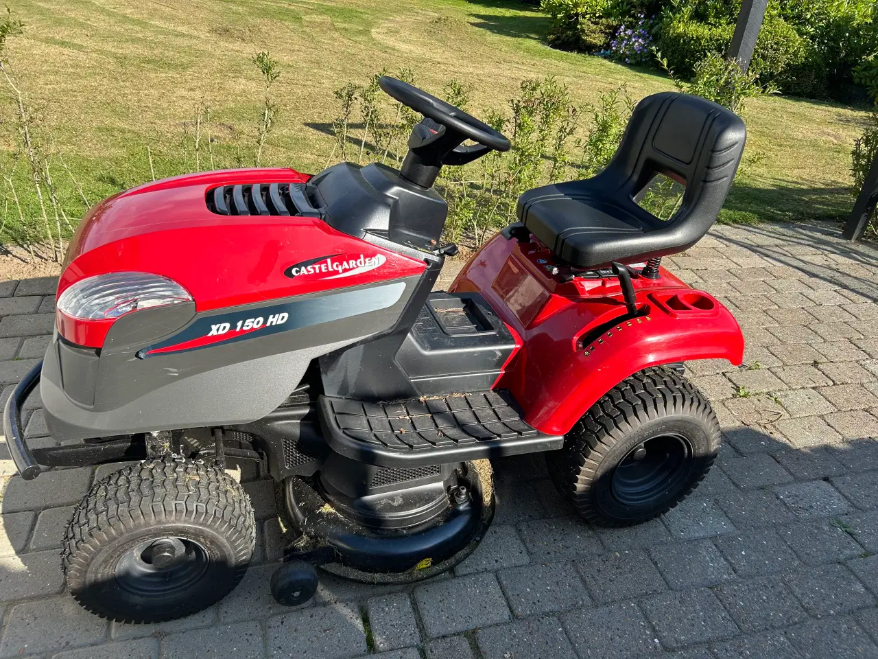 Billede 3 - HAVETRAKTOR TIL SALG – Castelgarden XD 150 HD