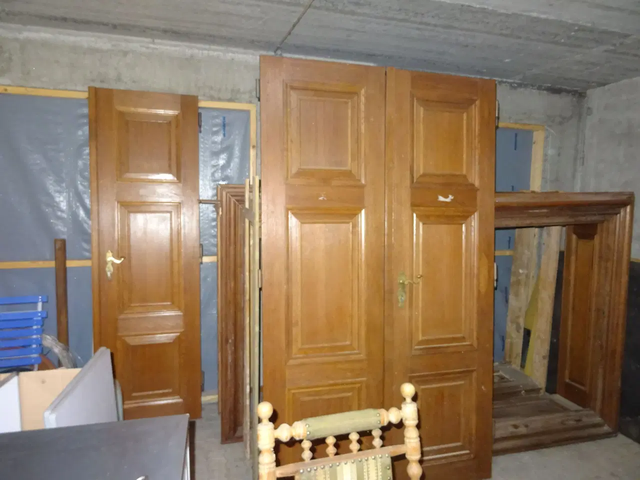 Billede 1 - Antikke døre fra 1900 sælges
