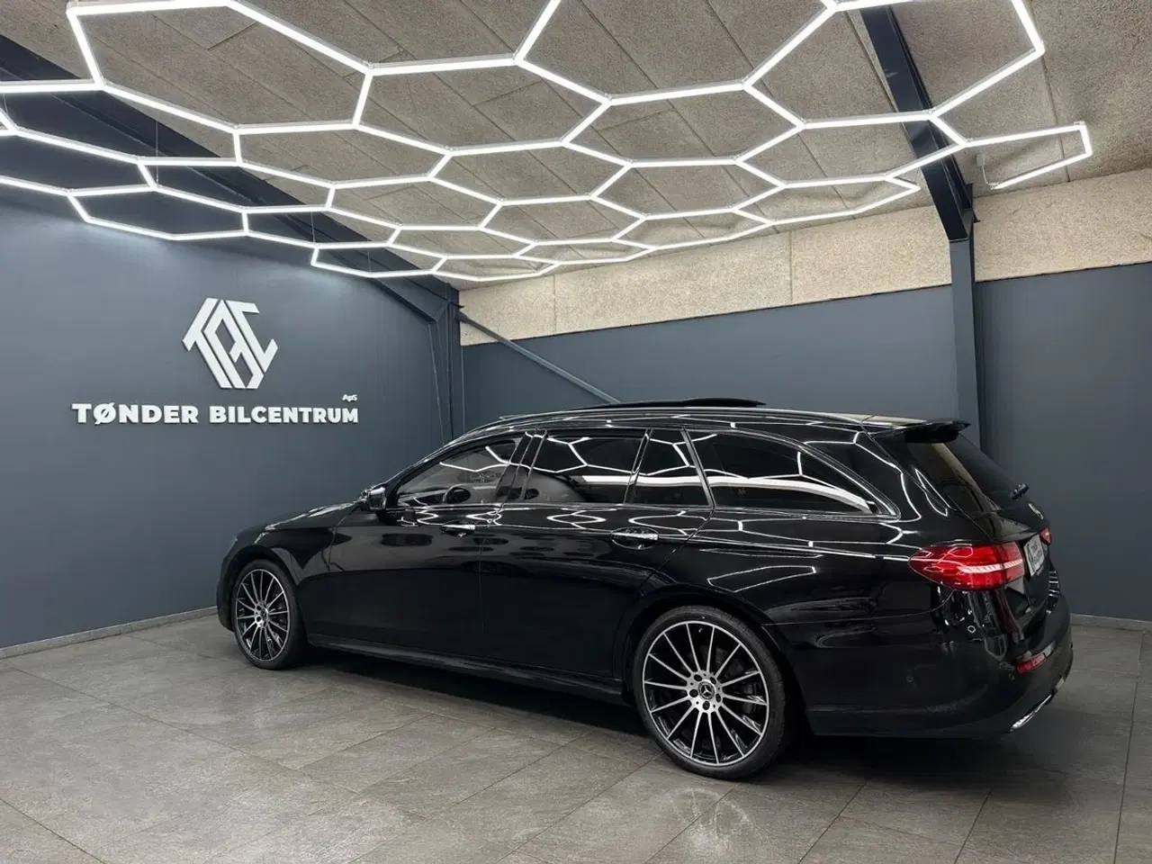 Billede 4 - Mercedes E350 d 3,0 AMG Line stc. aut.