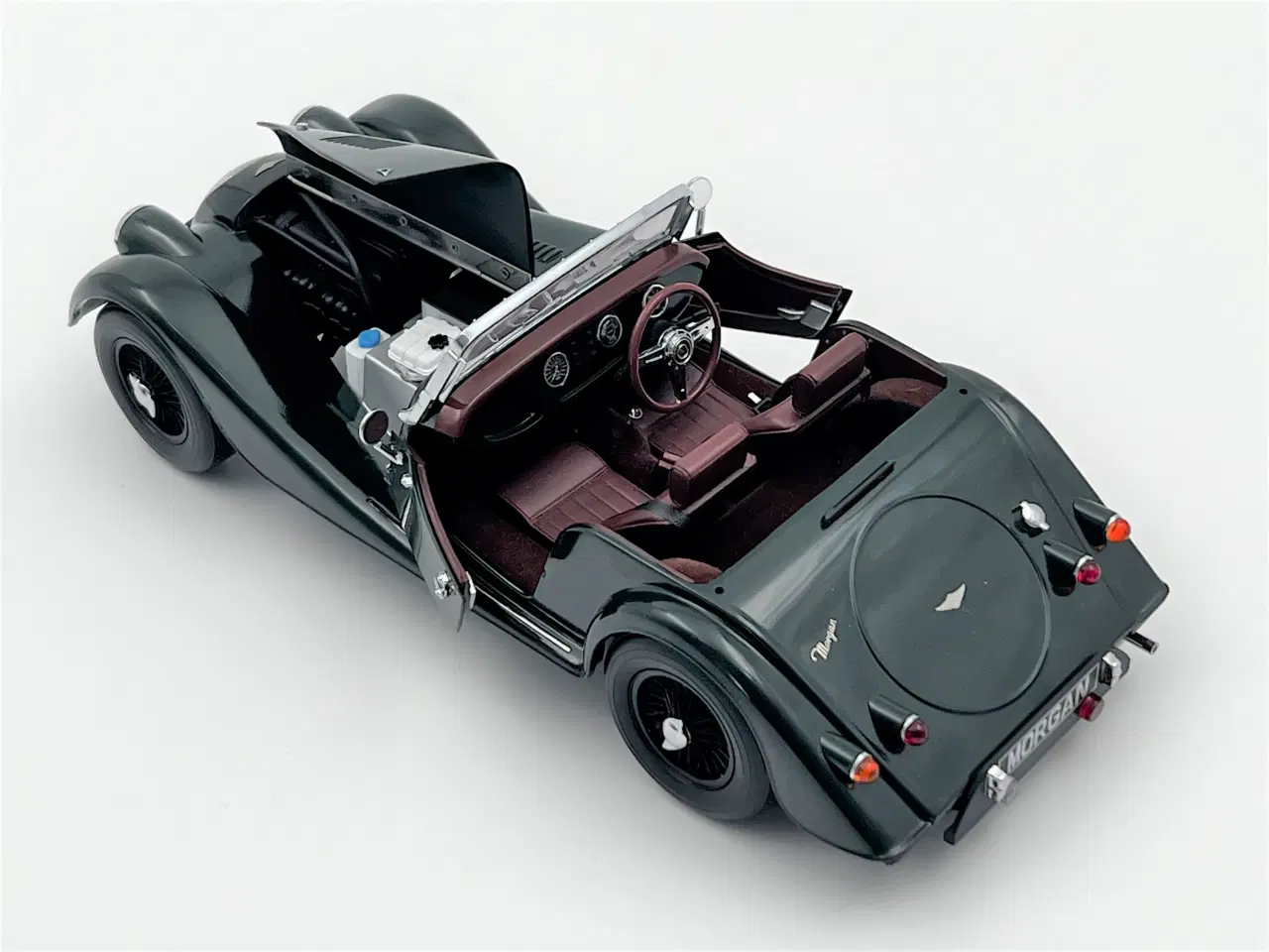 Billede 6 - 2008 Morgan 4/4 Sport - Kyosho - 1:18  