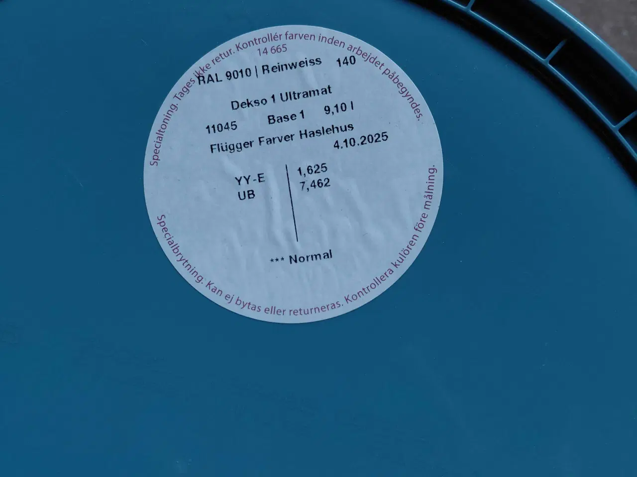 Billede 6 - Uåbnet hvid maling i god kvalitet