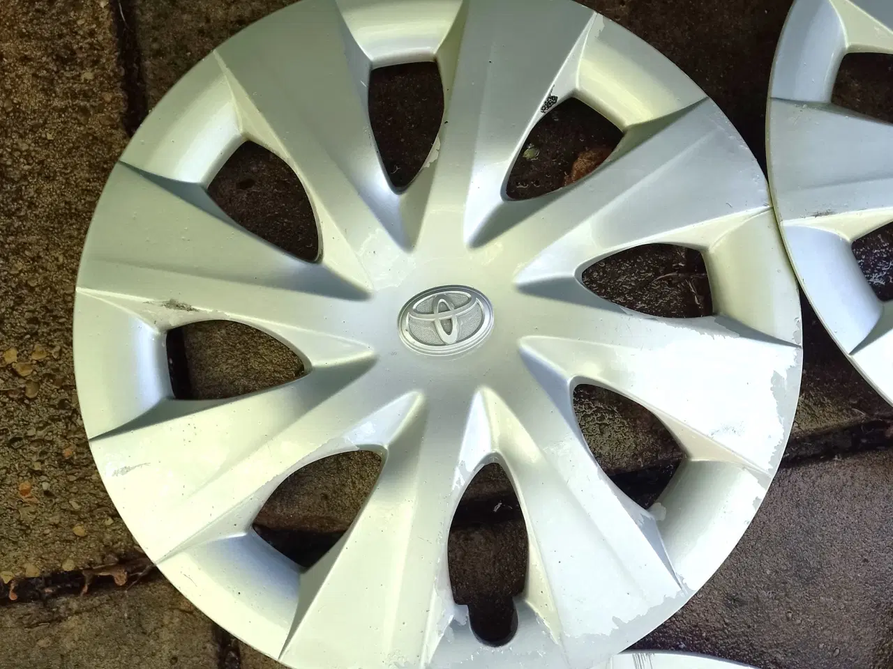 Billede 4 - Toyota hjulkapsler