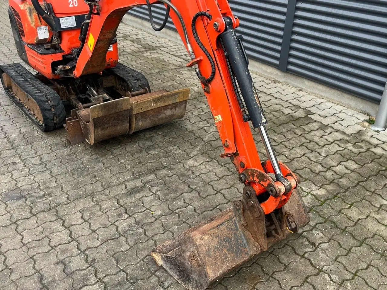 Billede 3 - Kubota U10-3 SL med usdkudsarm og 3 skovle