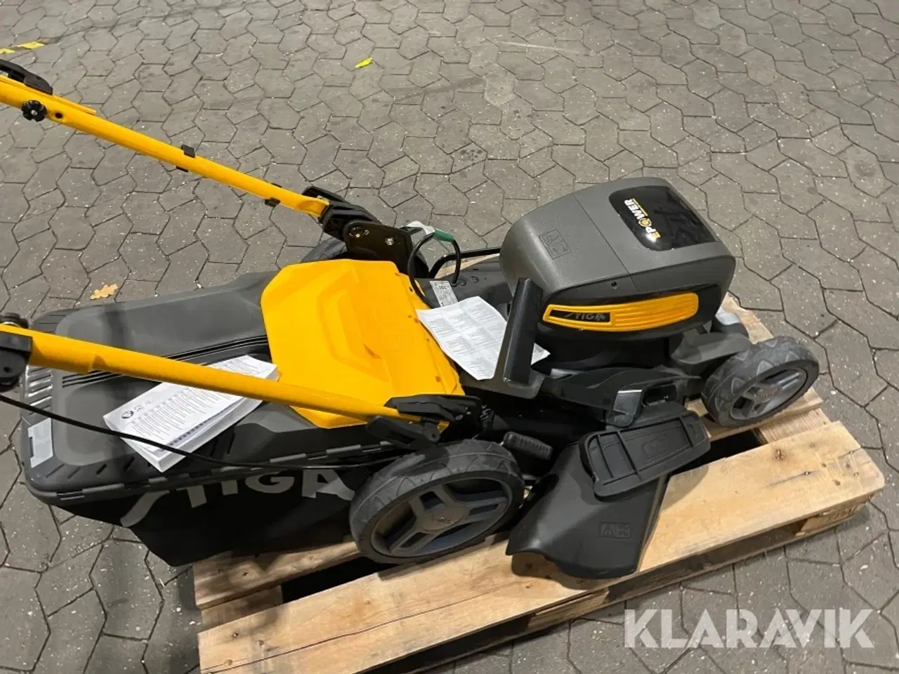 Billede 4 - Græsslåmaskine STIGA COMBI 748 SQ AE