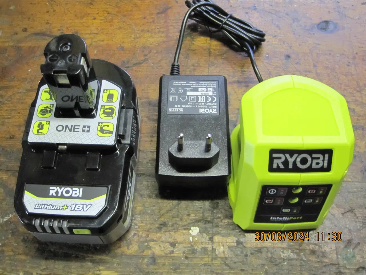 Billede 2 - Batteri Ryobi+Lader