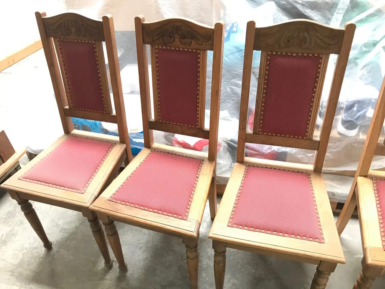 Billede 7 - Spisebord i massivt egetræ