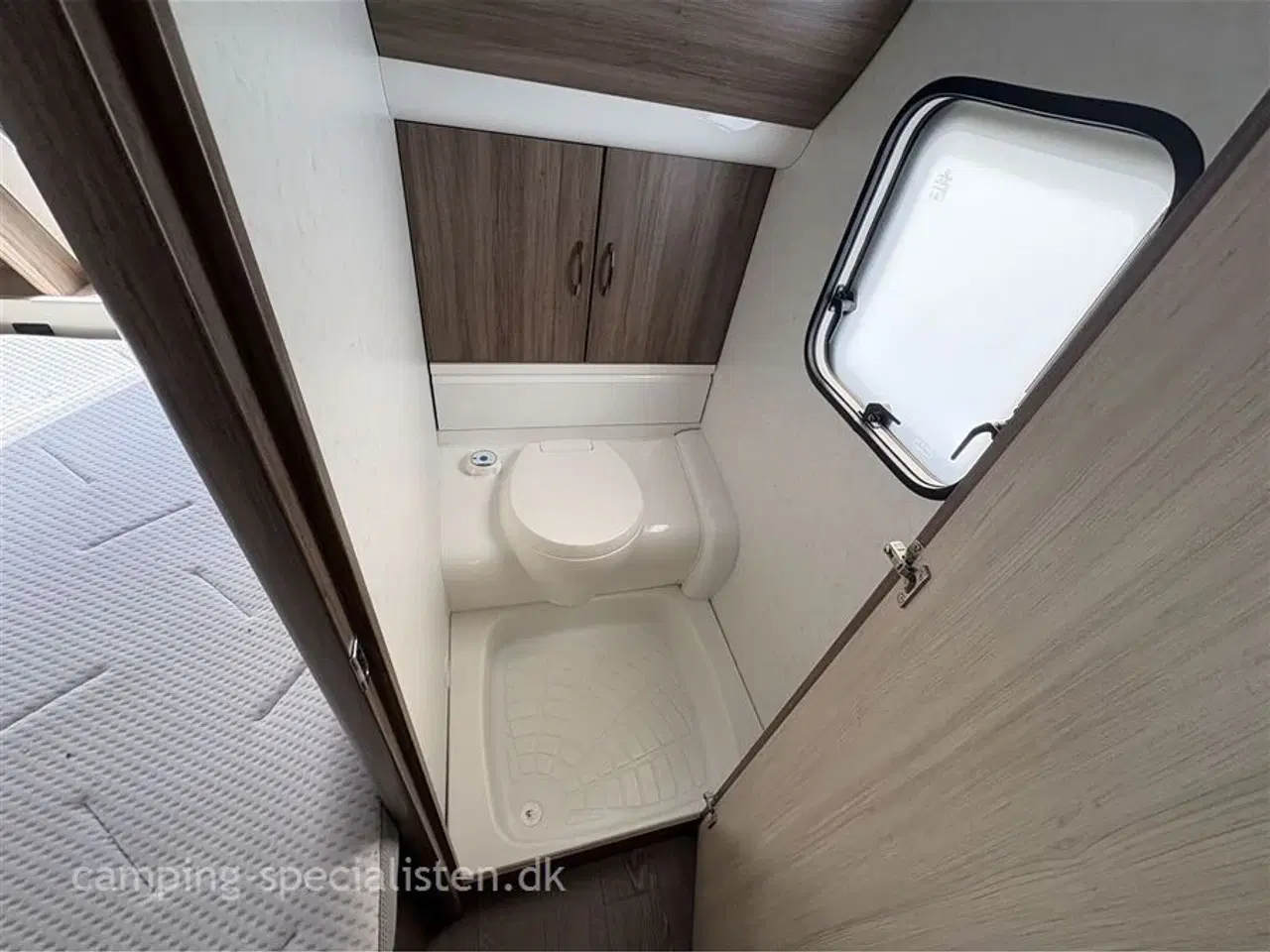 Billede 12 - 2017 - Hobby De Luxe 560 KMFe   Hobby De Luxe 560 KMFe 2017 - Se den nu hos Camping-Specialisten.dk