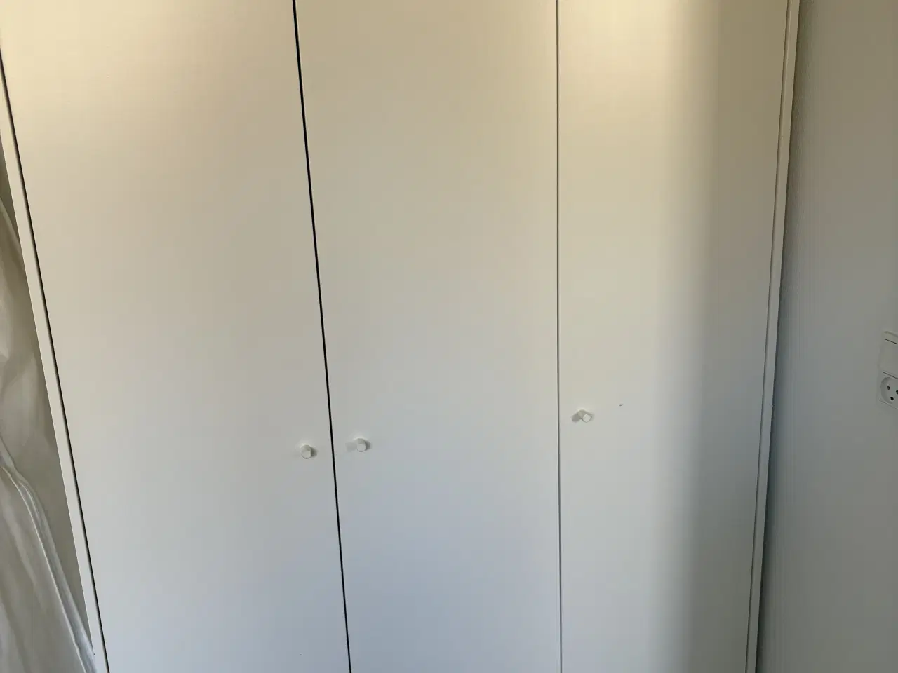 Billede 1 - Kleppstad skab 2 stk