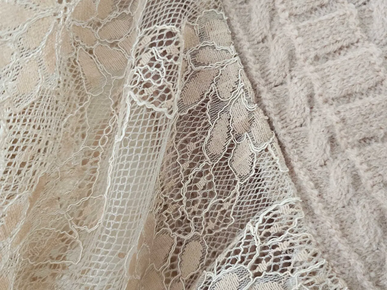 Billede 6 - Sweater fra golden days