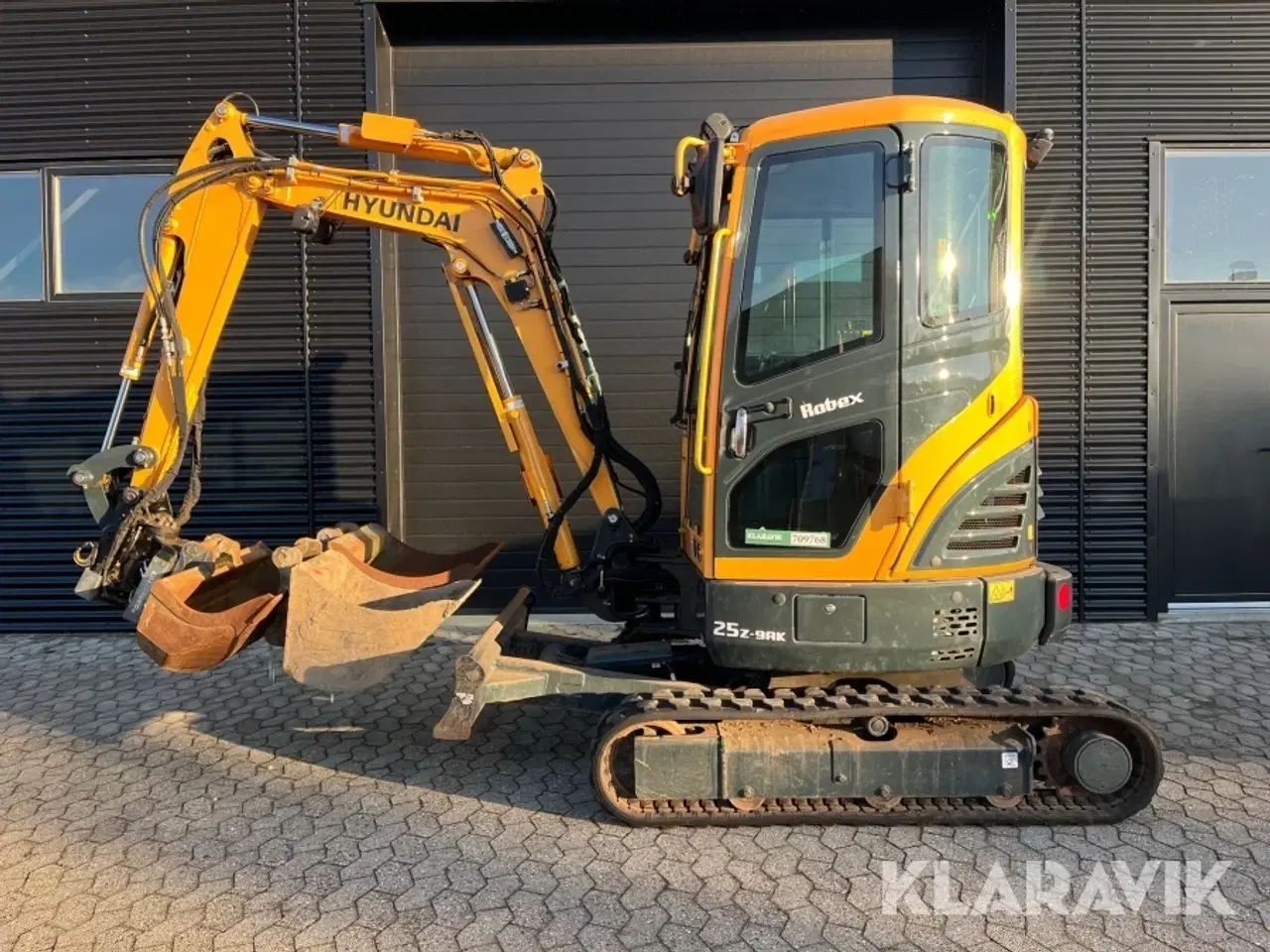 Billede 2 - Gravemaskine Hyundai Robex 25z-9AK