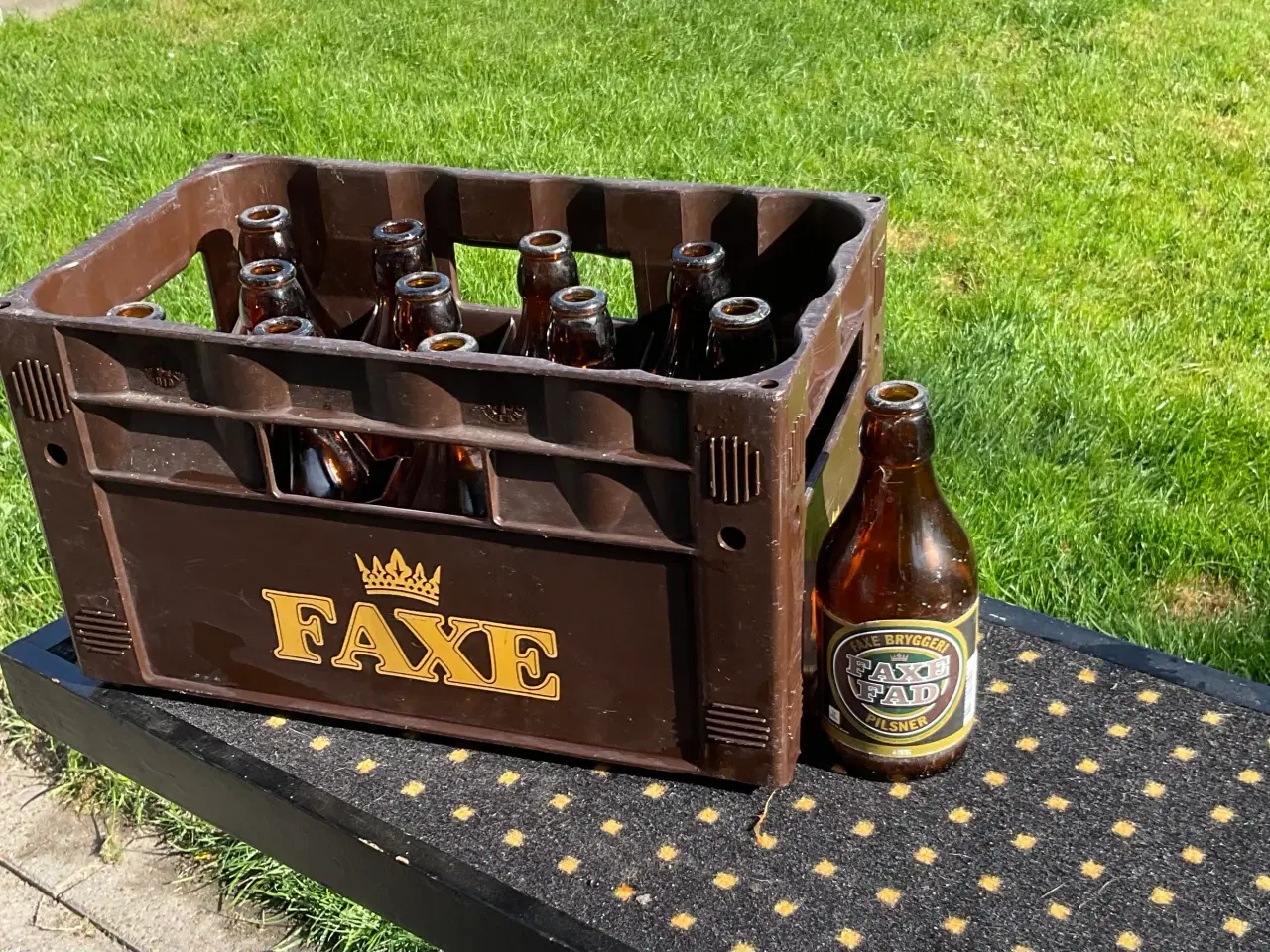 Billede 1 - Faxe Fad ølkasse med flasker