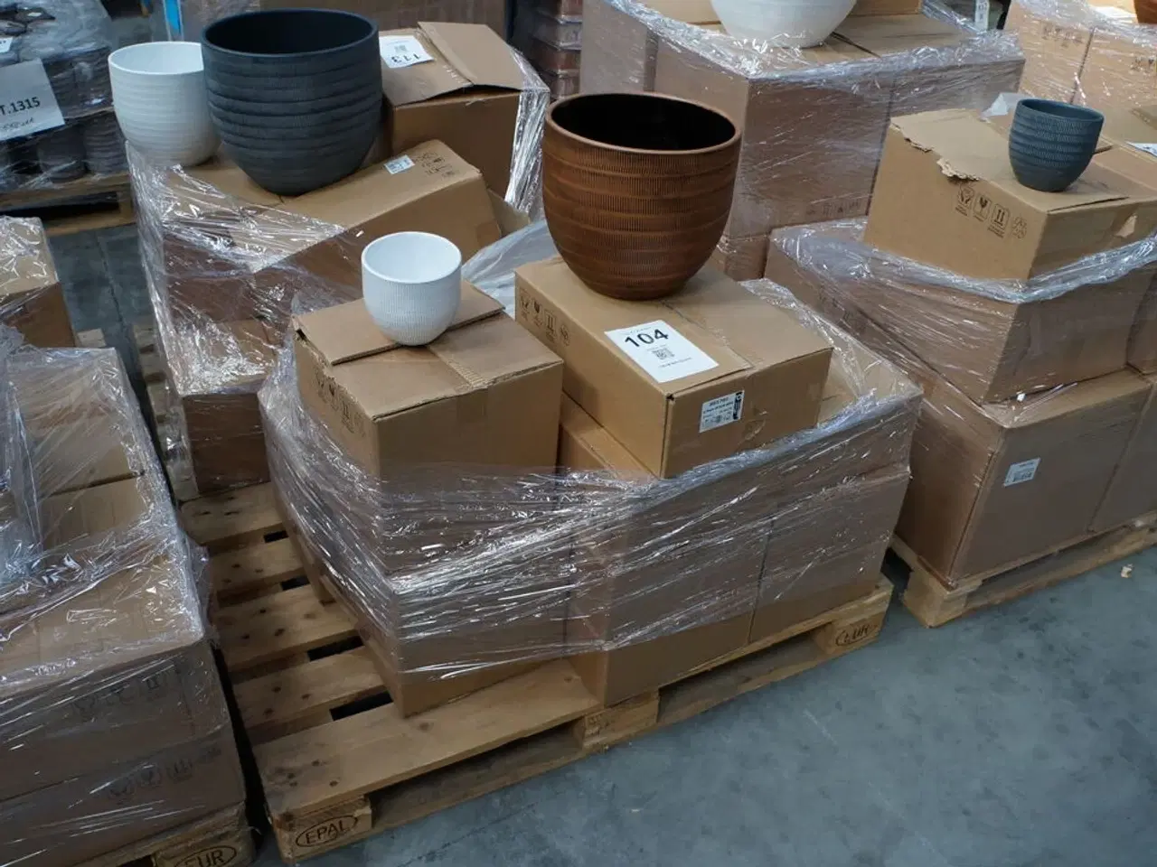 Billede 1 - Palle med diverse potter