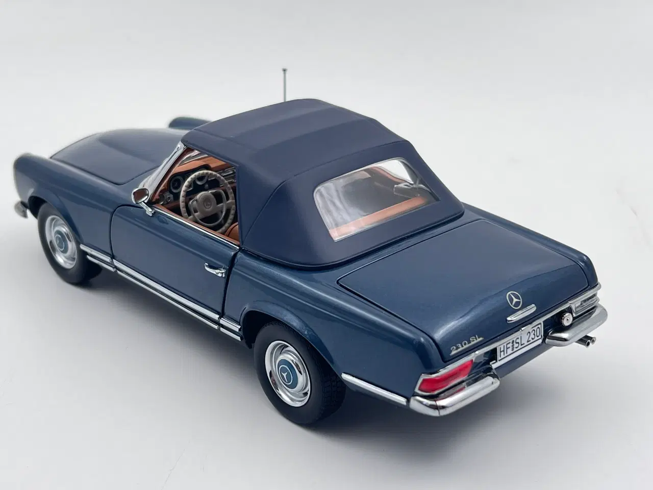 Billede 8 - 1963 Mercedes-Benz 230 SL Pagoda 1:18