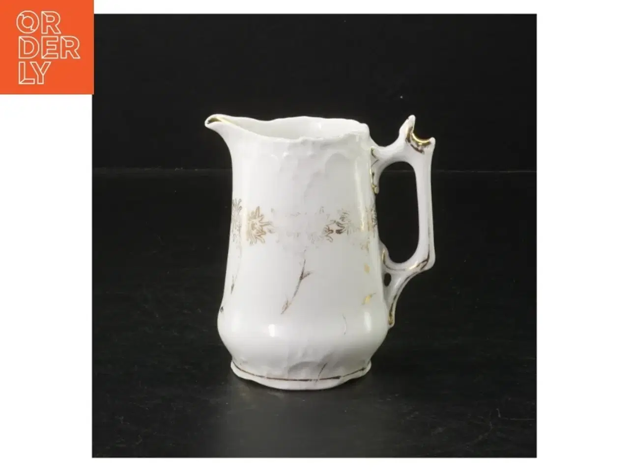 Billede 1 - Porcelænskande med guldkant (str. 10 cm)