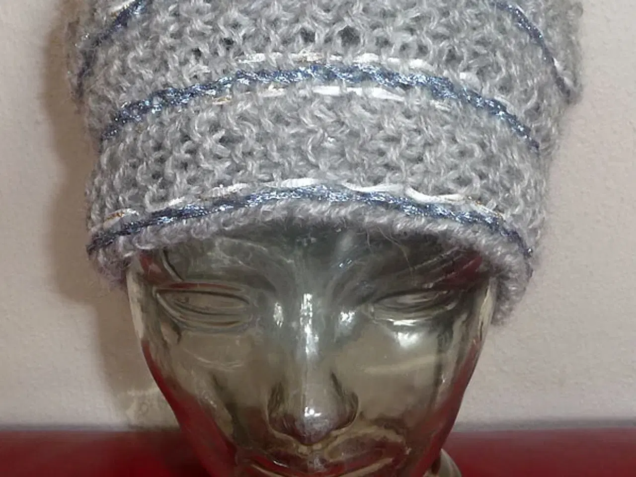 Billede 3 - Ny håndstrikket hue