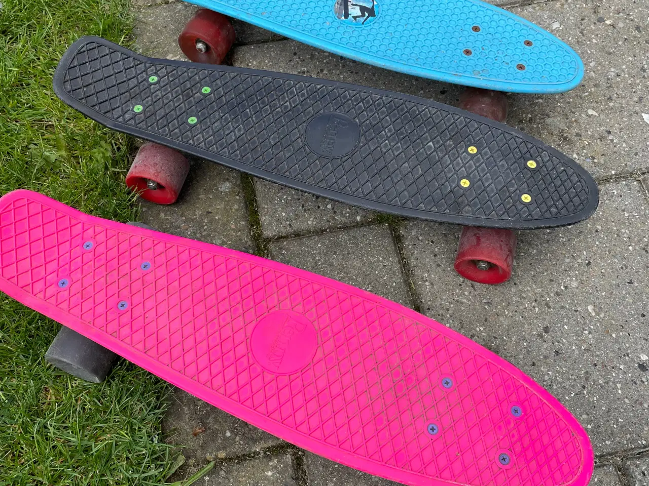 Billede 1 - Penny Skateboard 3 stk. (50 kr pr stk). 