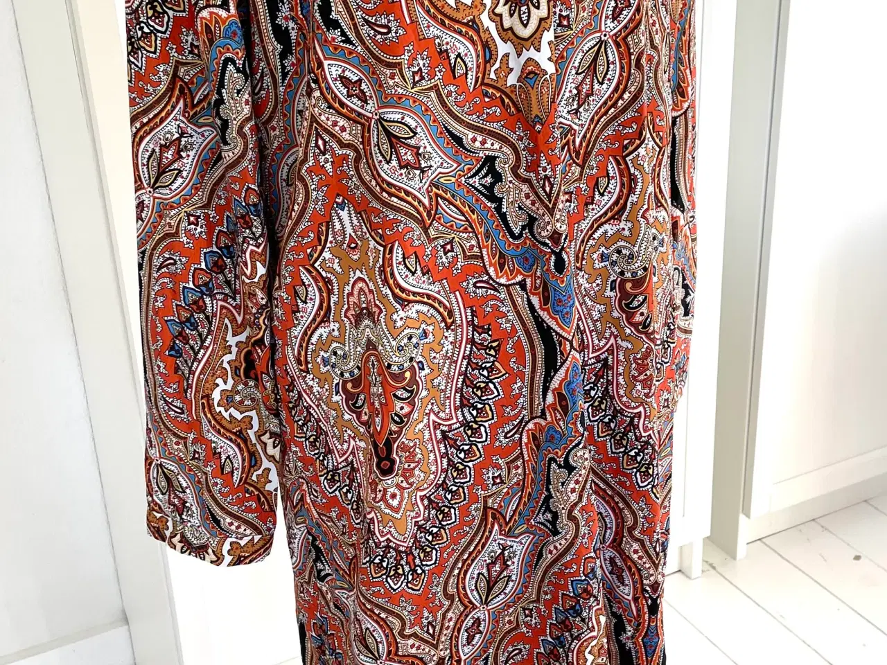 Billede 1 - Smuk kjole i god stand 