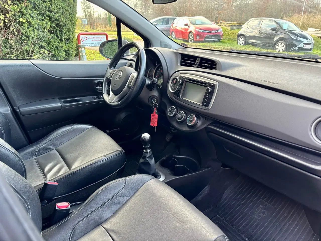 Billede 2 - Toyota Yaris 1,3 VVT-I T2 Touch 100HK 5d 6g