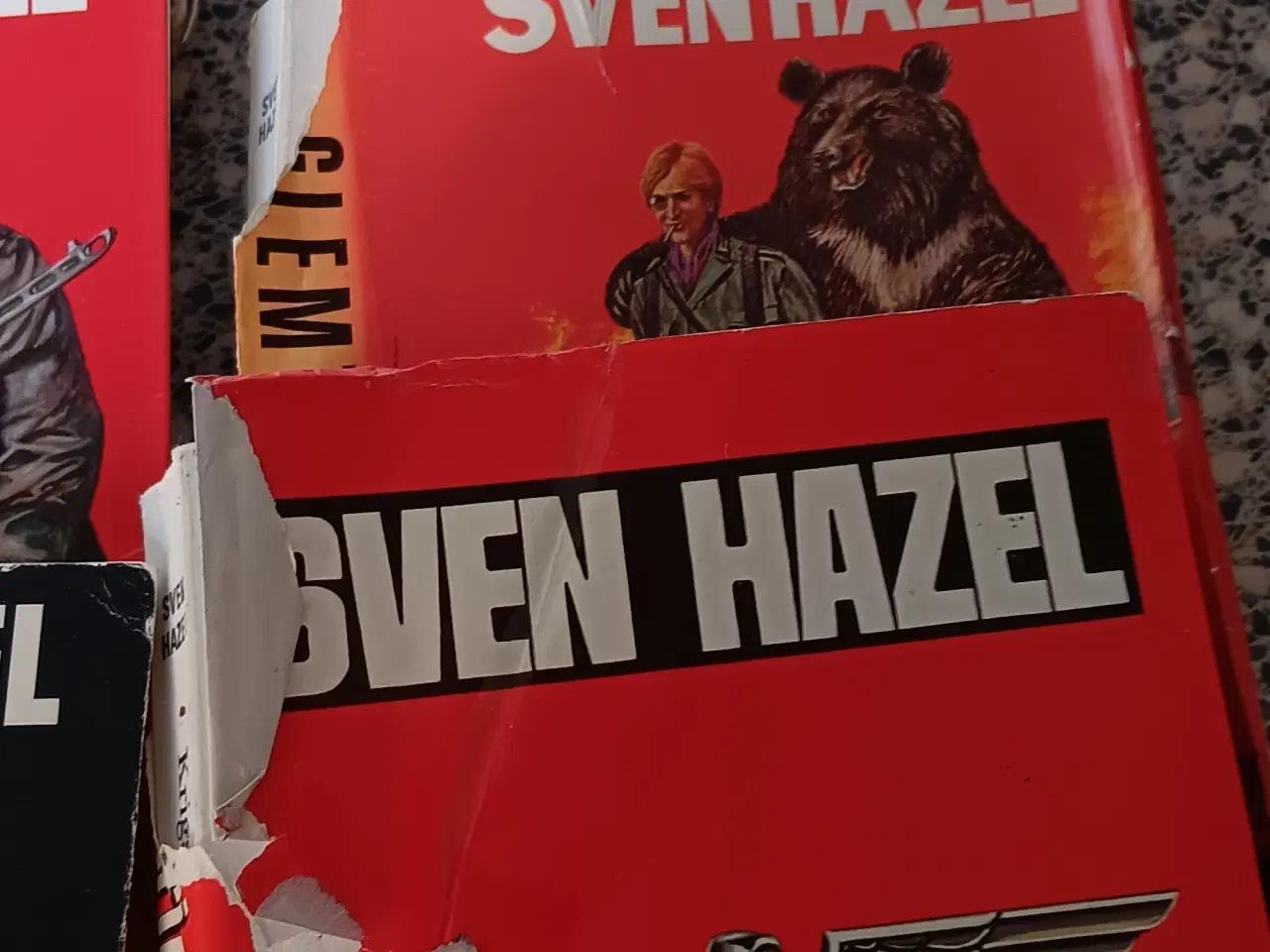 Billede 3 - Sven Hazel bøger