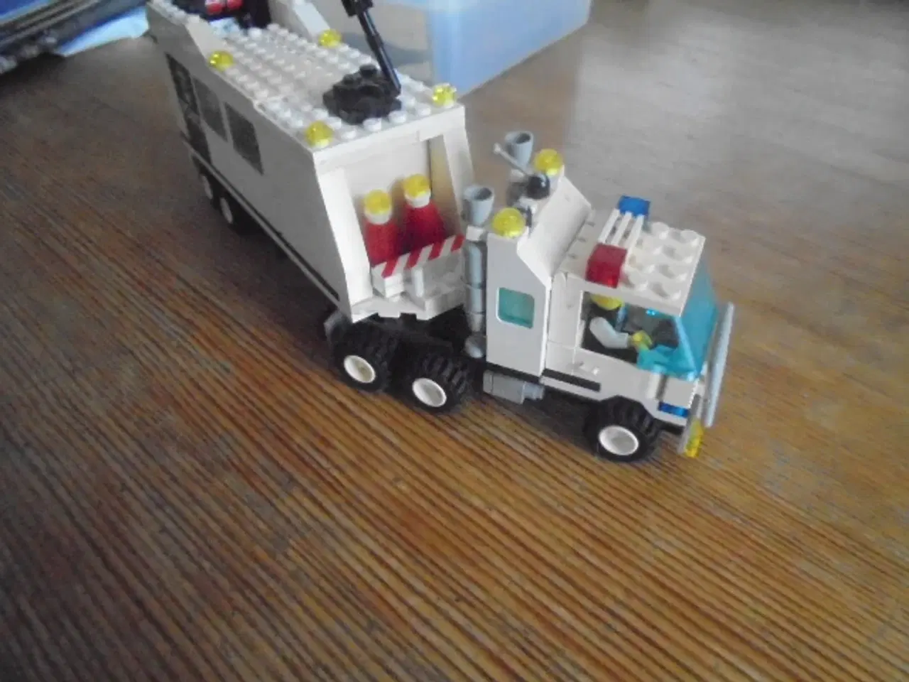 Billede 5 - LEGO 6348 – Surveillance Squad   