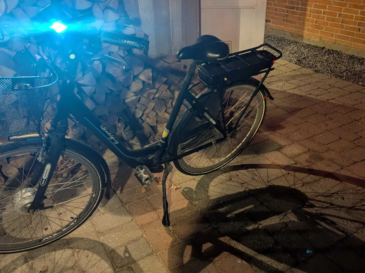 Billede 2 - Fin Lindebjerg der mangler reparation 